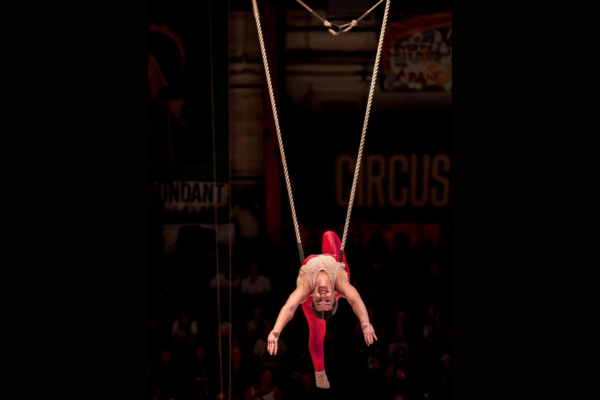 cloud swing 600×400