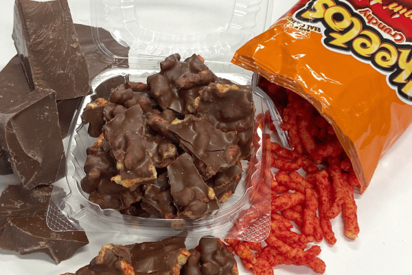 Cheetos Crunchy Small – Tropical Express V.O.F.