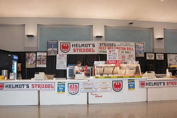 HelmetsStruddle Helmuts Struddle